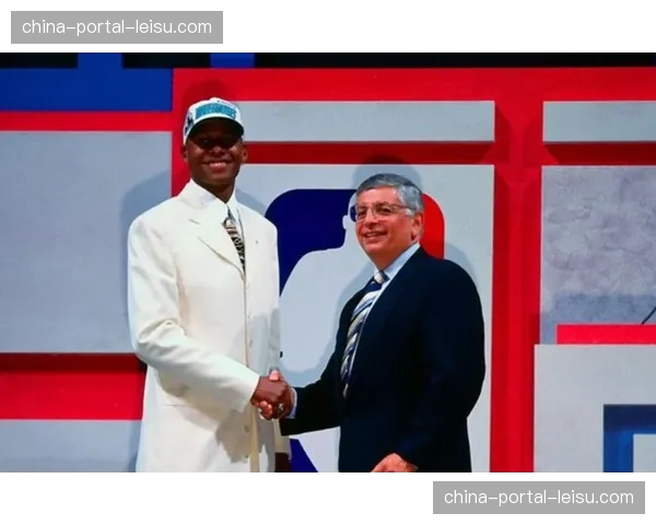 传奇射手雷·阿伦入选2026届奈史密斯篮球名人堂最终候选名单